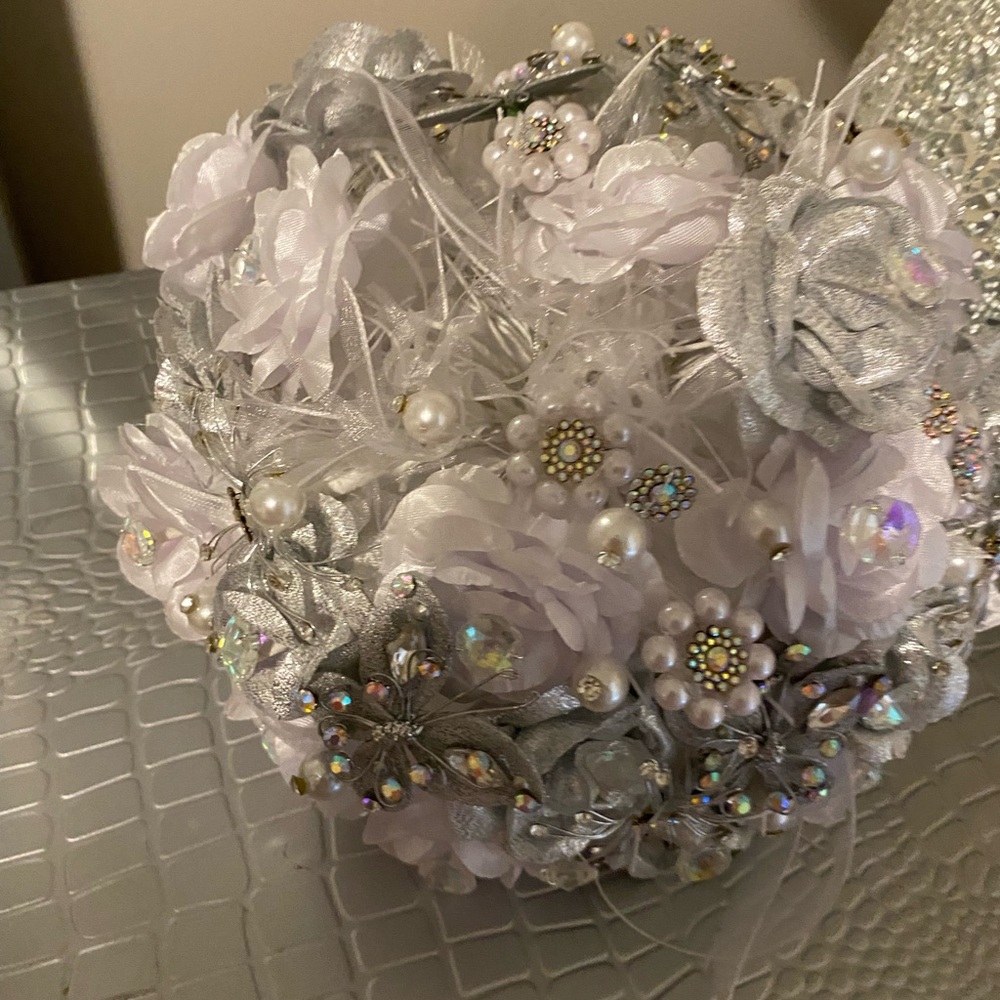 Elegant Silver and White Wedding Bouquet
